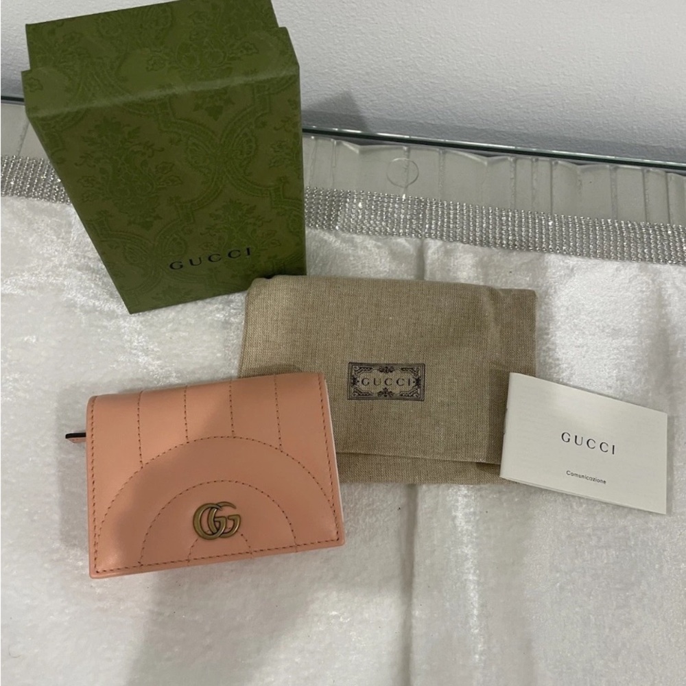 GG Marmont Matelasse Compact/Card Wallet Peach NEW In BOX! - Picture 2 of 11